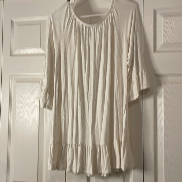 White long fancy top - Picture 4 of 4